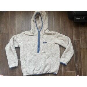 Patagonia fleece women’s half zip hoodie medium